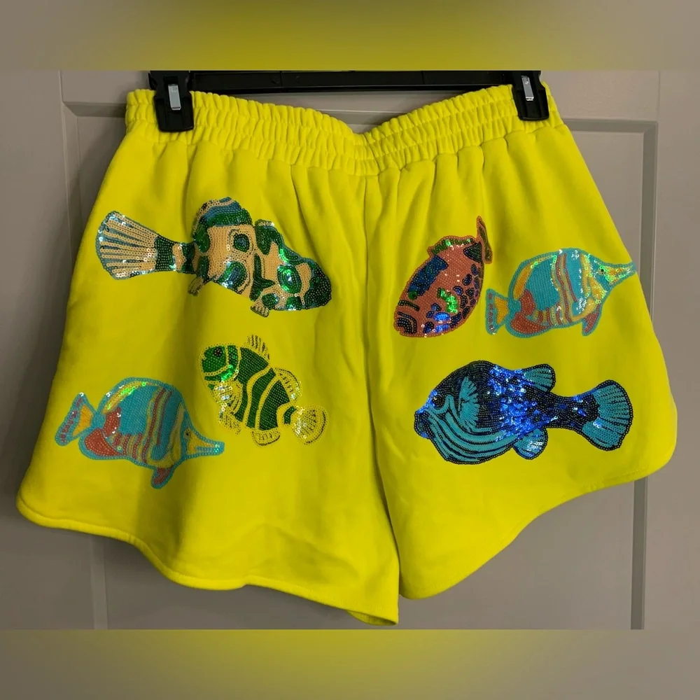 NWT Queen of Sparkles Yellow Fish Sequin Shorts Large Revolve Beach Vacation - Picture 9 of 12